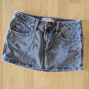 Hollister Women's Blue Denim Skirt